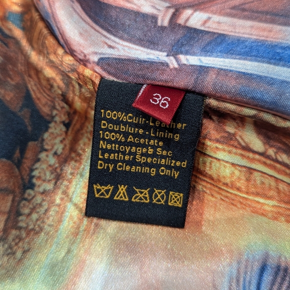 Women's Red Genuine Leather Coat - Picture 6 of 7